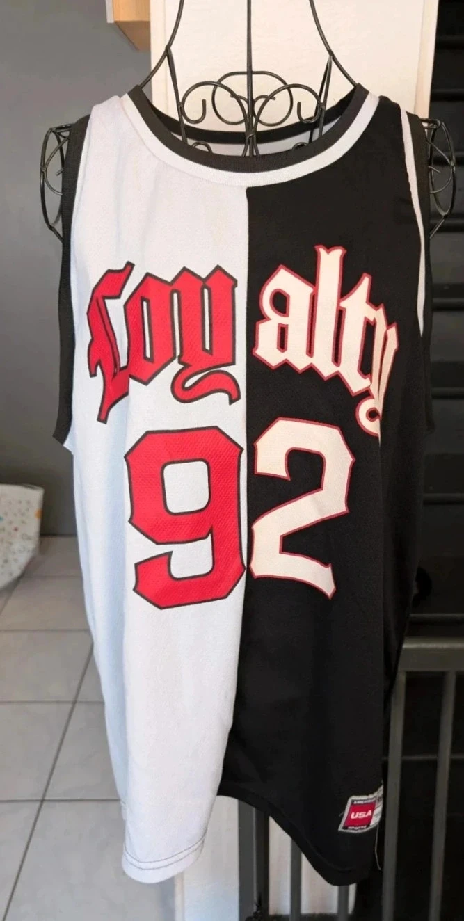 Très beau Maillot sans manches / Débardeur basket FSBN Noir et Blanc